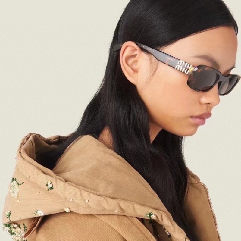 MIU MIU